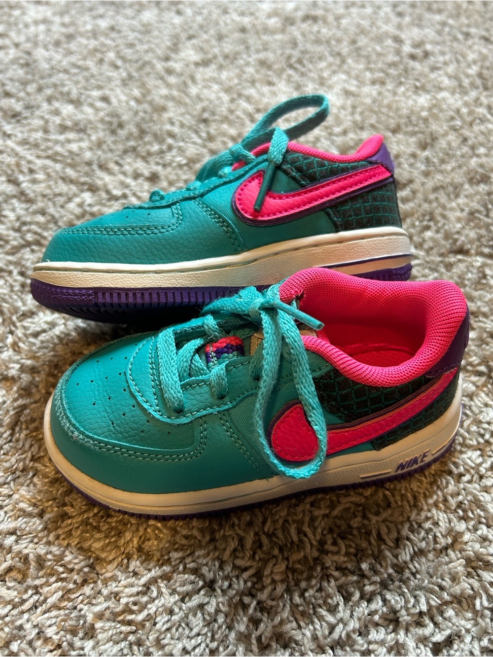 Toddler Nikes!